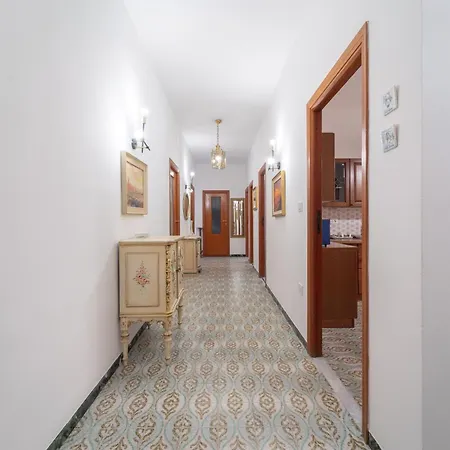 아파트 Il Fenicottero Azzurro 알게로
